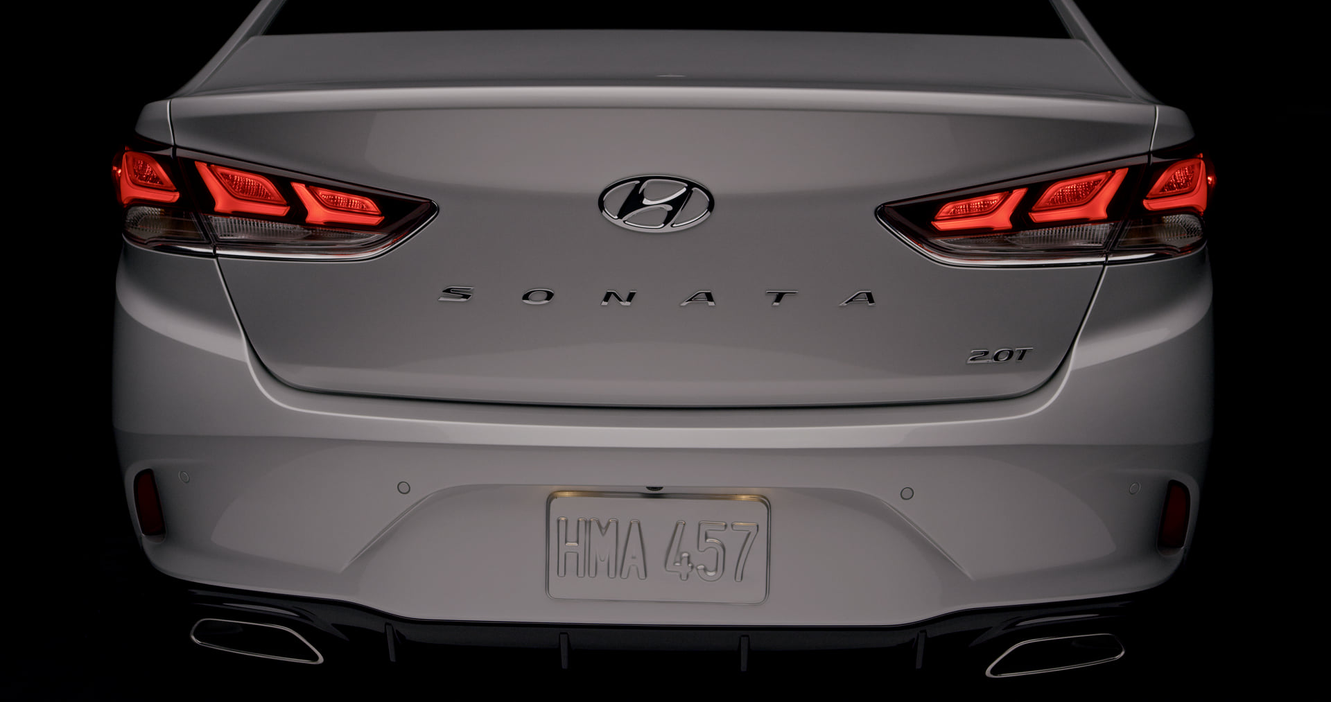 Matching Hyundai live-action frame 12